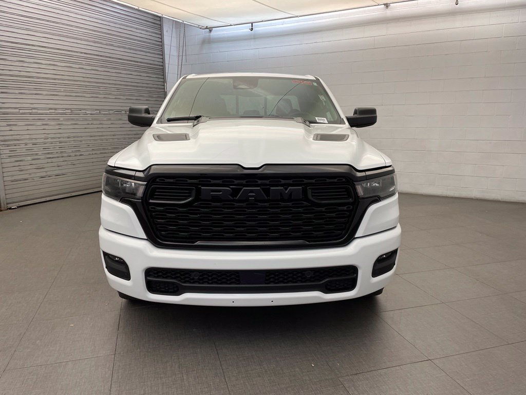 New 2026 RAM 1500 Express AWD/4WD image 8