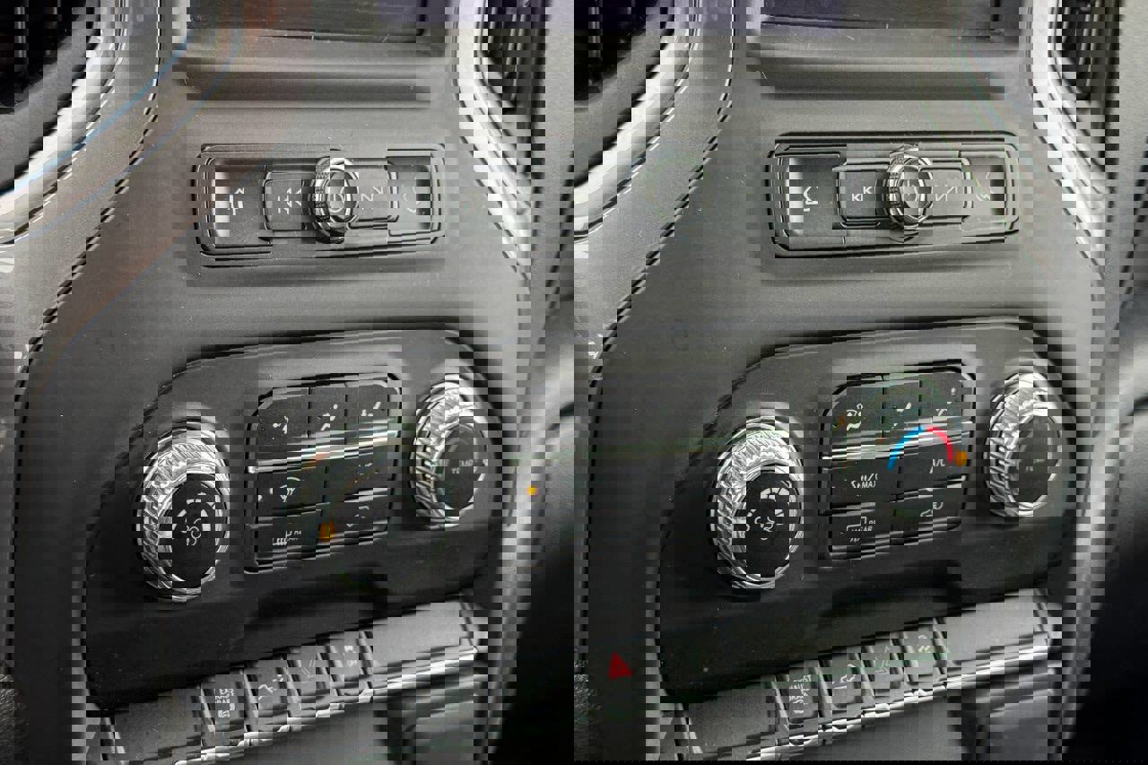 Used 2022 GMC Sierra 3500 Pro w/ Gooseneck/5TH Wheel Package image 37