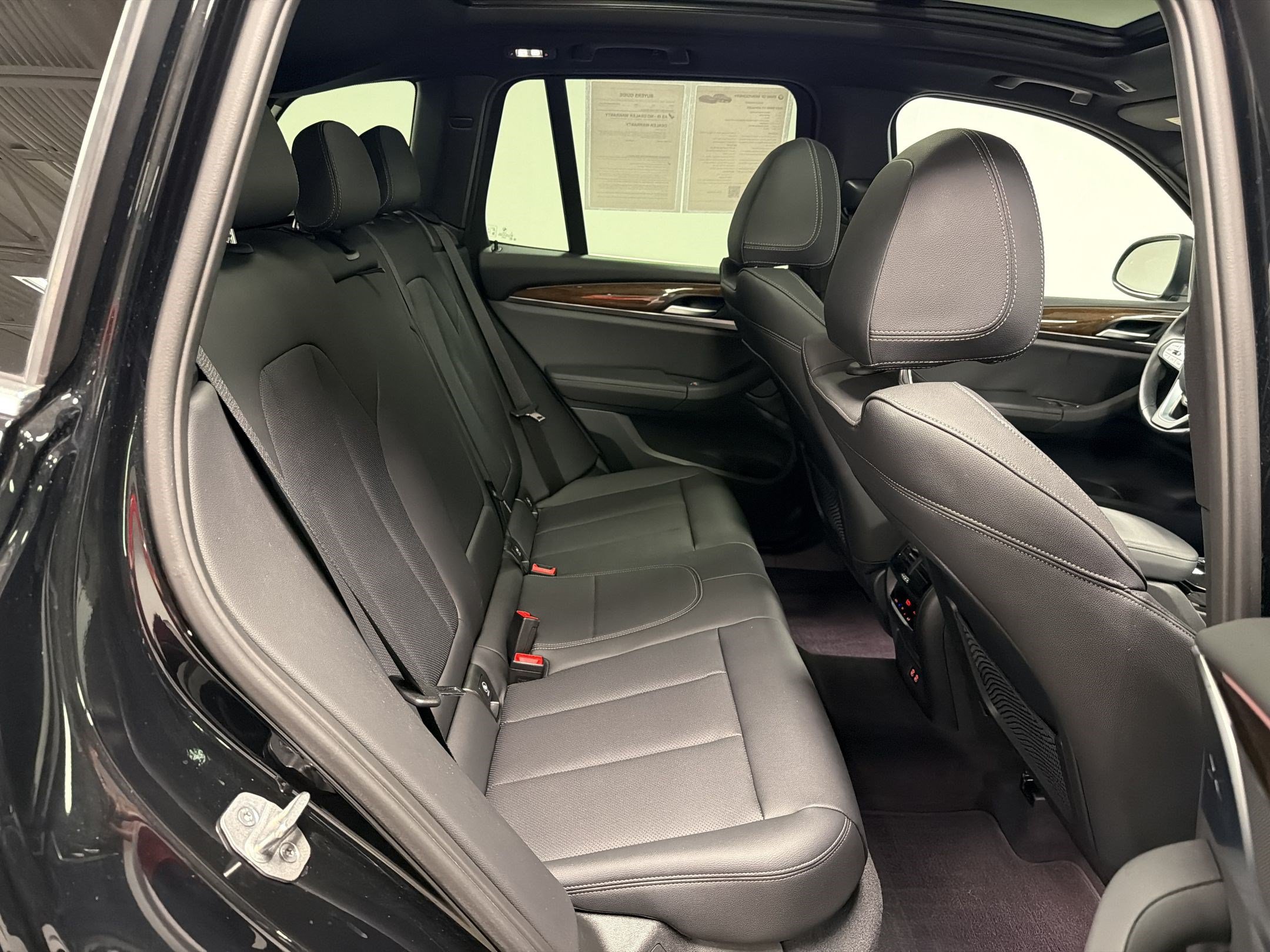 Used 2023 BMW X3 sDrive30i w/ Convenience Package w/ZPA RWD image 31