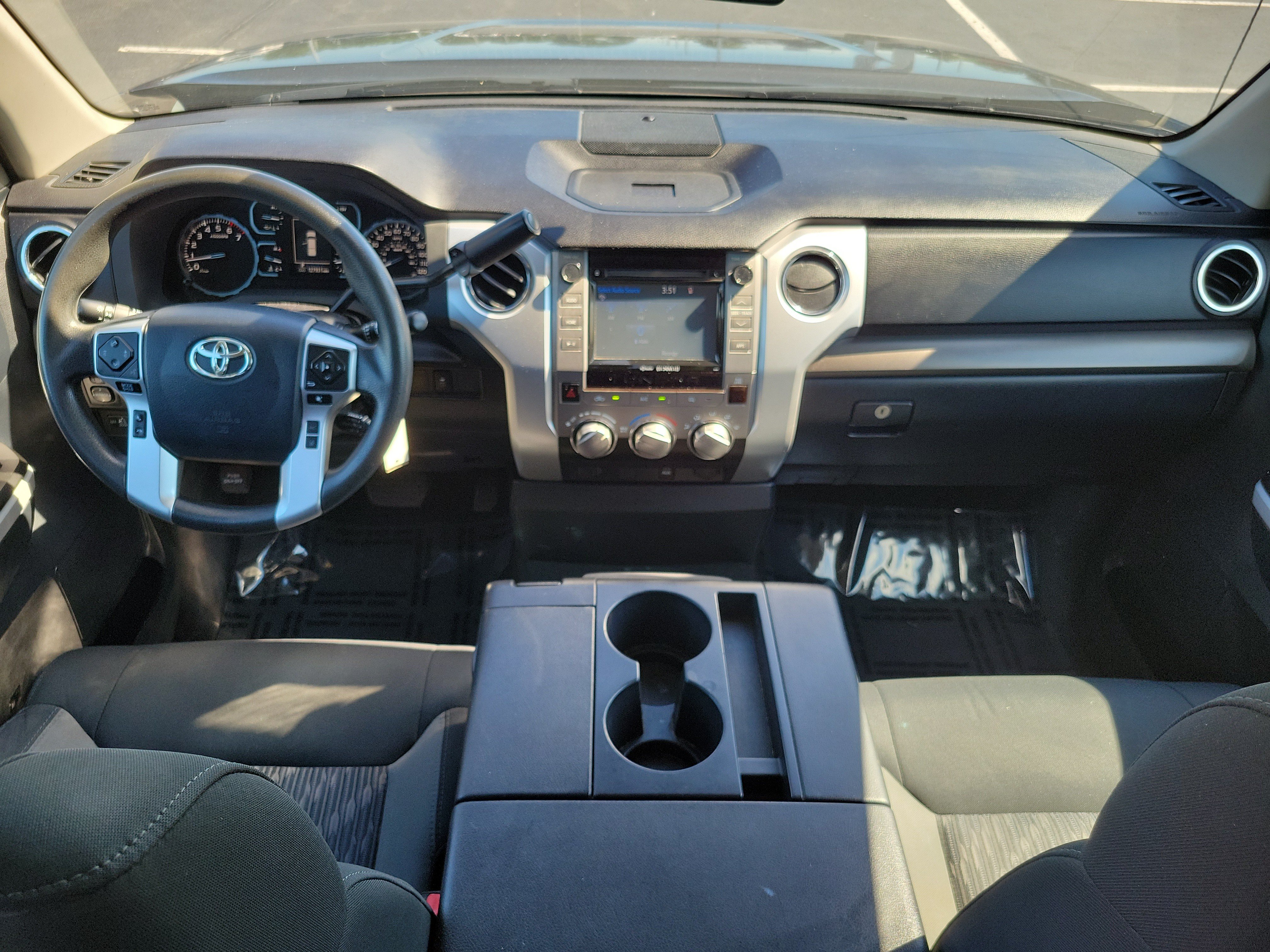 Used 2018 Toyota Tundra SR5 RWD image 14