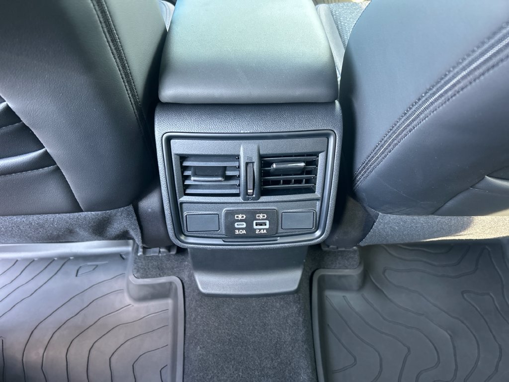 Used 2026 Subaru Forester Premium AWD/4WD image 28