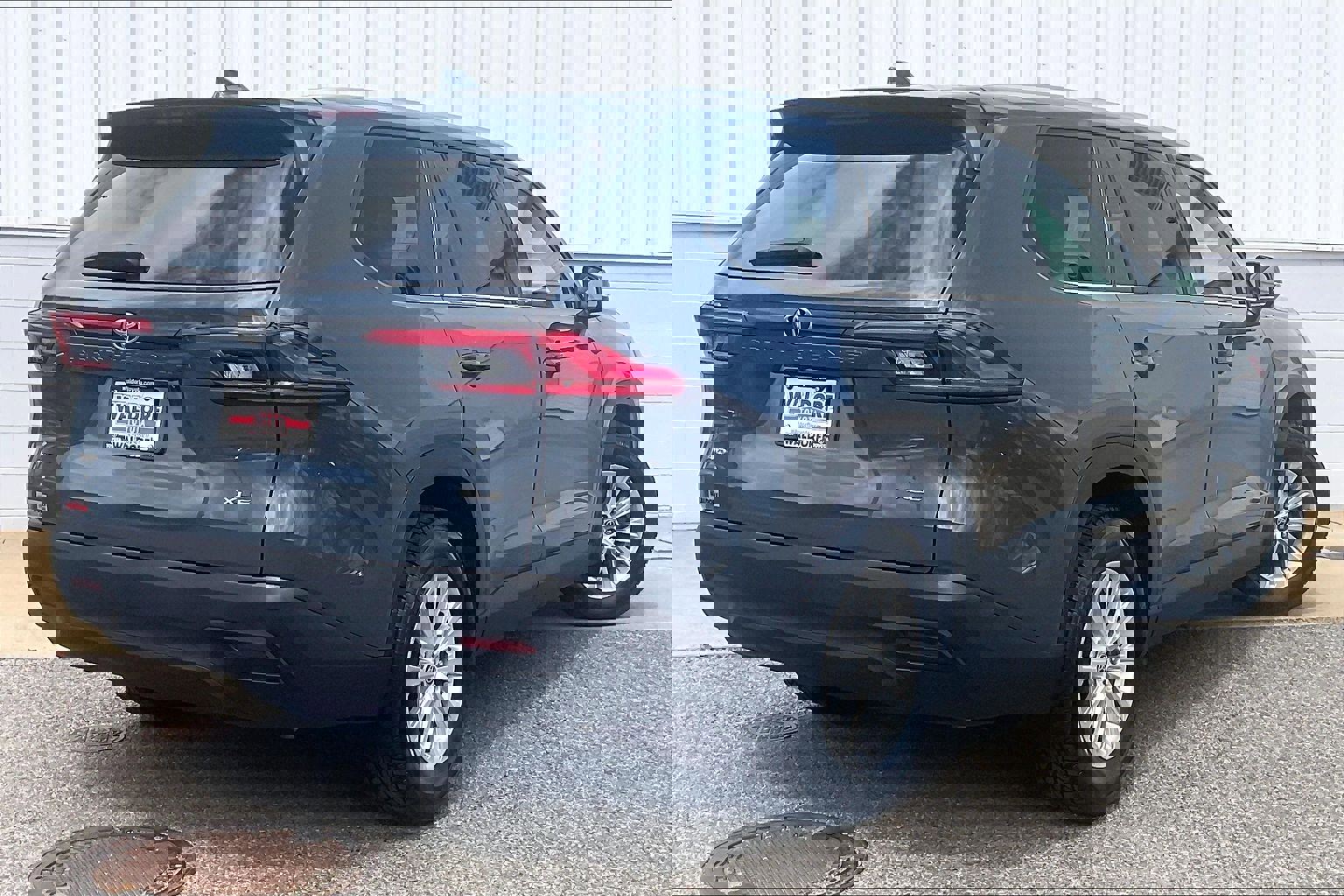 Used 2024 Toyota Grand Highlander XLE image 17