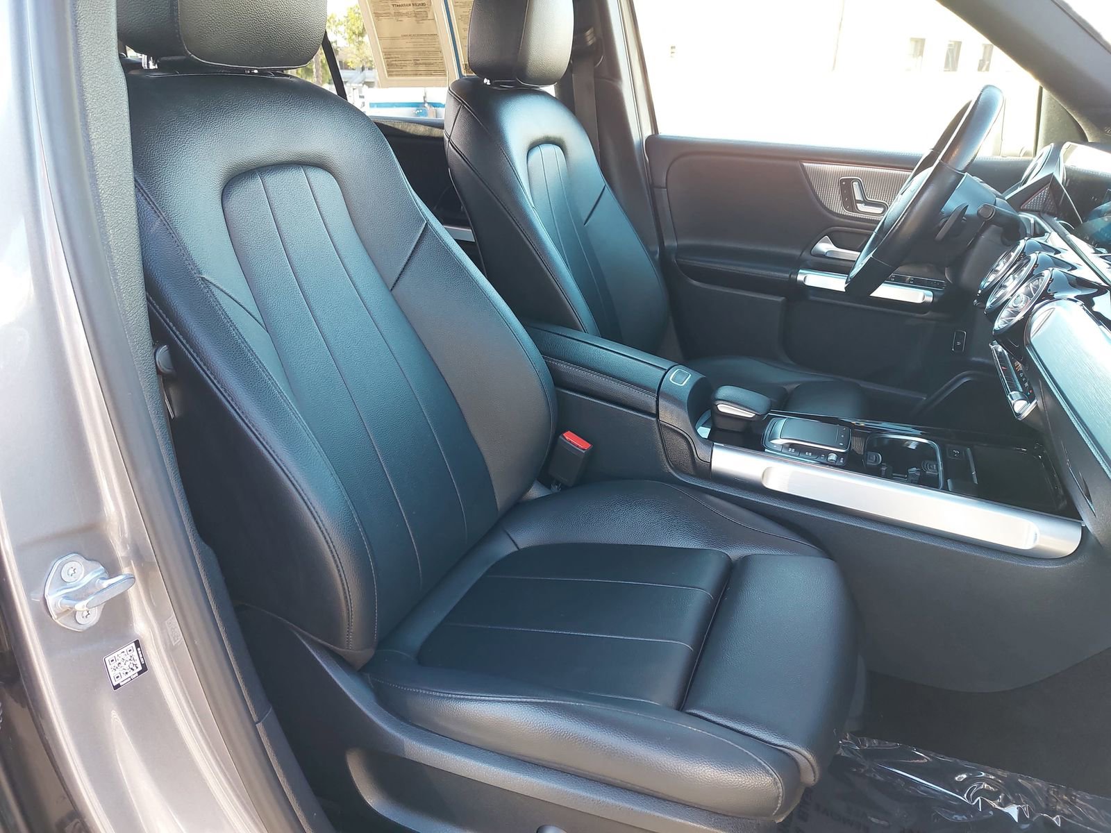 Used 2021 Mercedes-Benz GLB 250 image 10