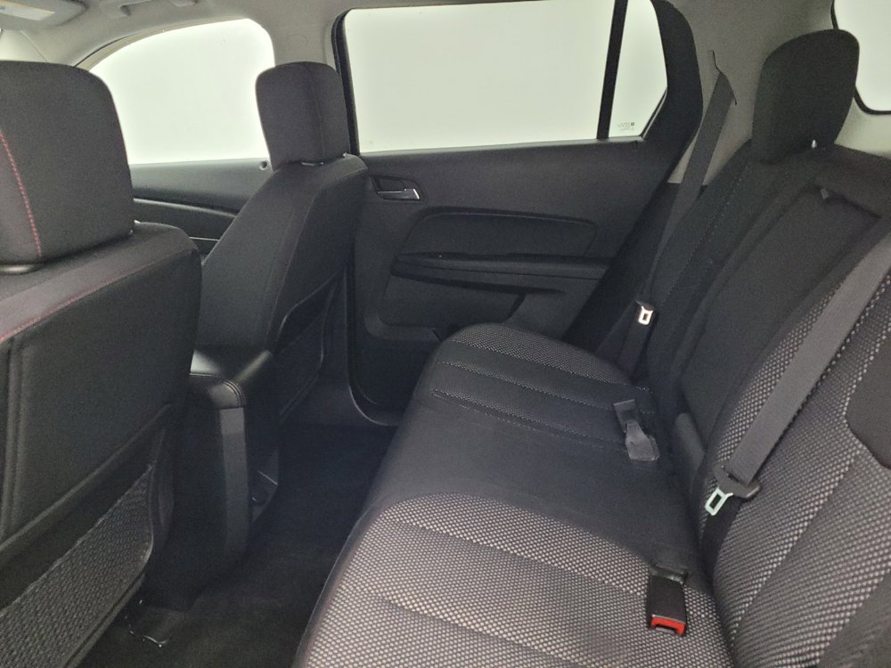 Used 2017 GMC Terrain SLE image 18