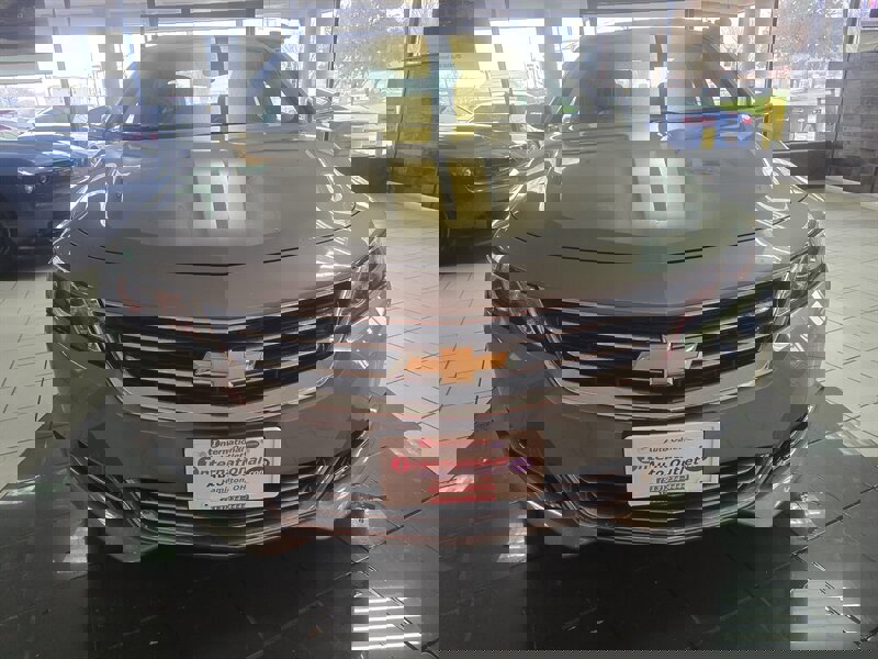 Used 2019 Chevrolet Impala Premier image 2