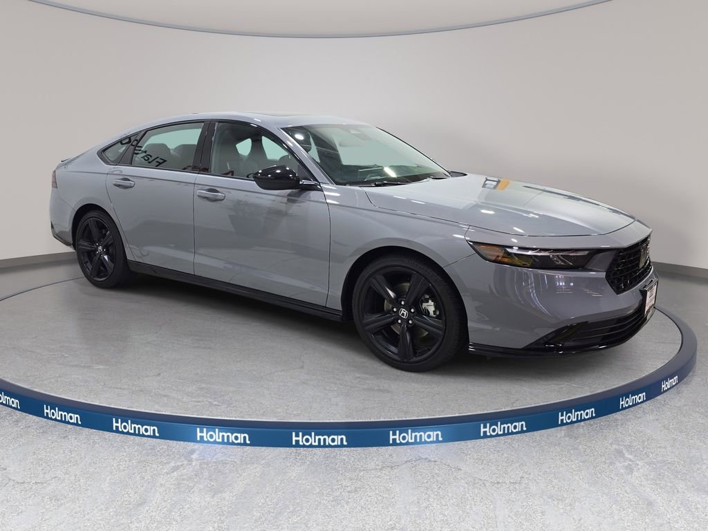 Used 2024 Honda Accord Sport image 5