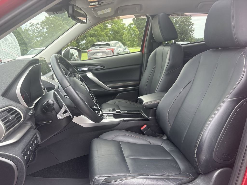 Used 2019 Mitsubishi Eclipse Cross SEL AWD/4WD image 19
