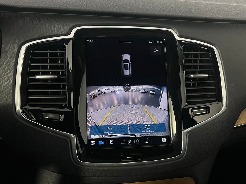 Used 2024 Volvo XC90 B5 Plus image 17