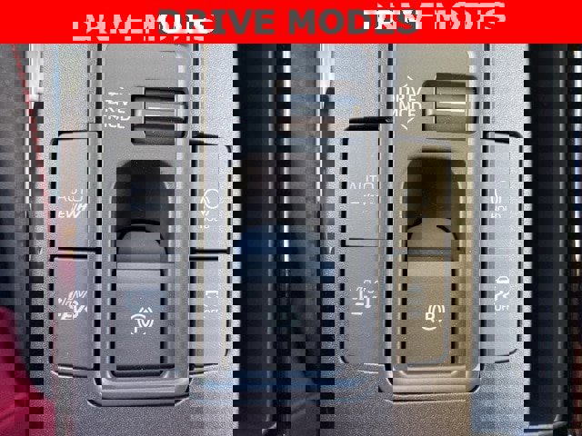 New 2026 Toyota Prius Plug-In Hybrid image 4