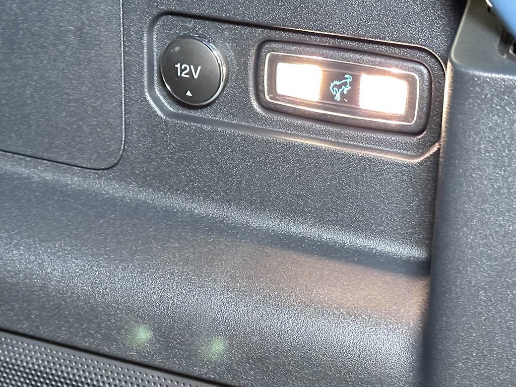 New 2025 Ford Bronco Outer Banks w/ Sasquatch Package image 14