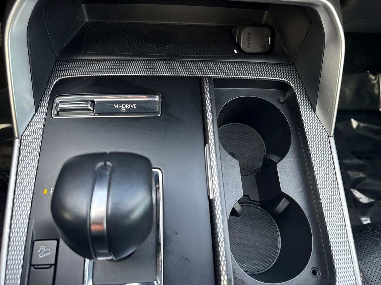 Used 2024 MAZDA CX-90 3.3 Turbo w/ Premium Package image 22