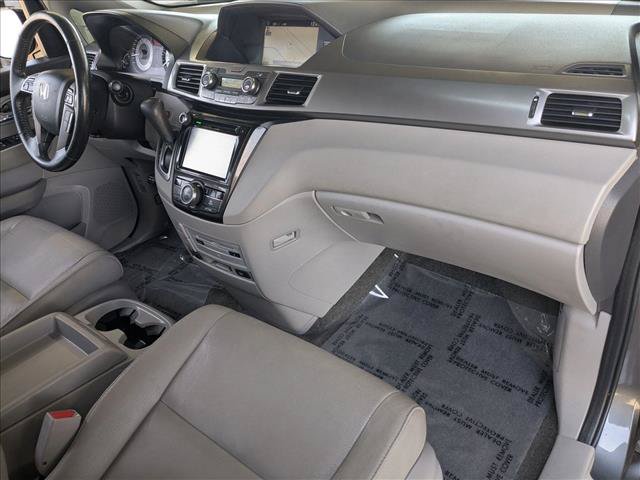 Used 2016 Honda Odyssey Touring Elite image 24