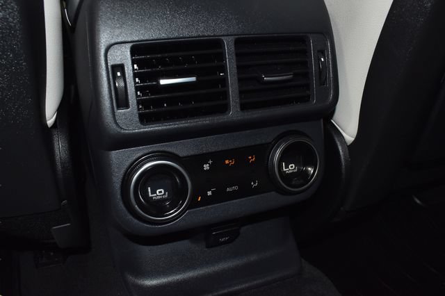 Used 2021 Land Rover Range Rover Velar R-Dynamic S AWD/4WD image 27