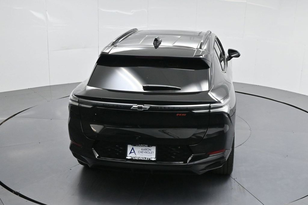 New 2026 Chevrolet Equinox EV RS w/ Convenience Package II FWD image 54