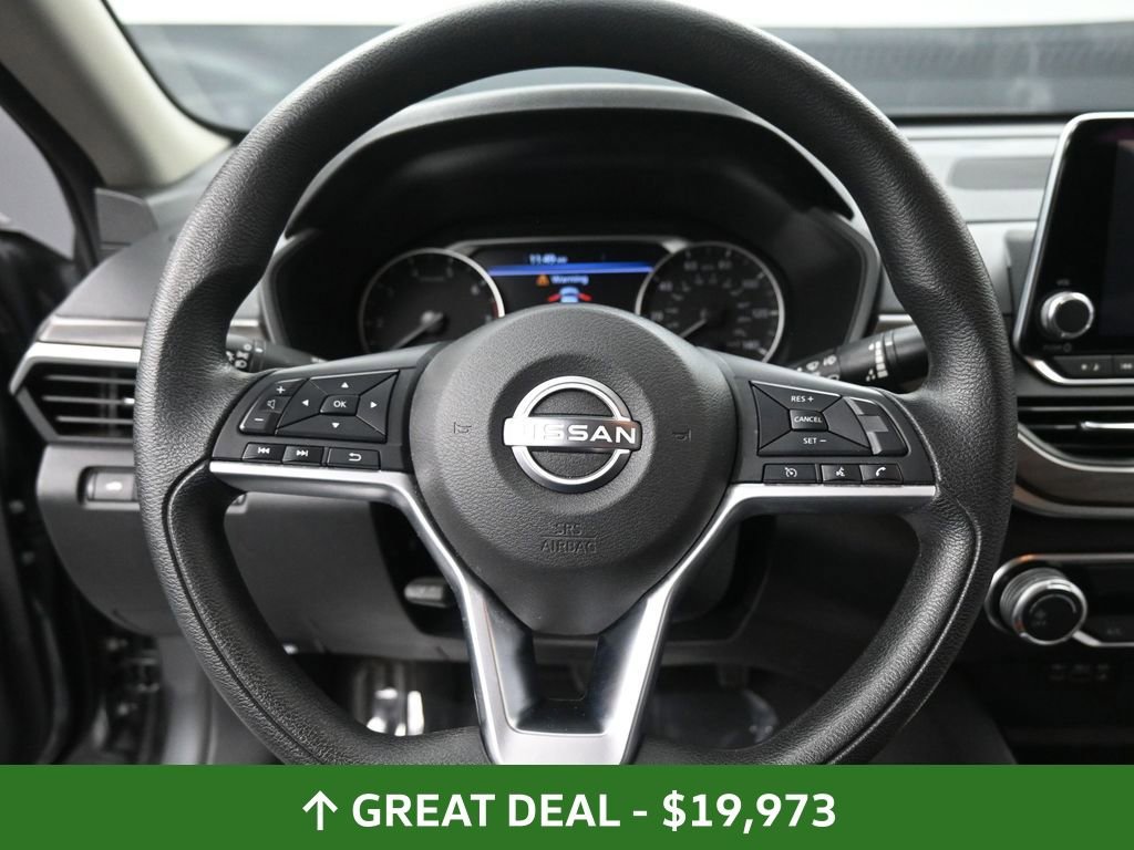 Used 2024 Nissan Altima 2.5 SV image 33