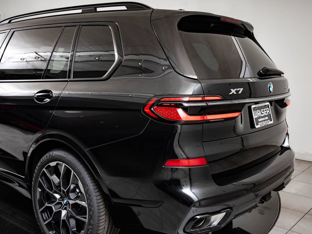 New 2027 BMW X7 xDrive40i w/ M Sport Package AWD/4WD image 19
