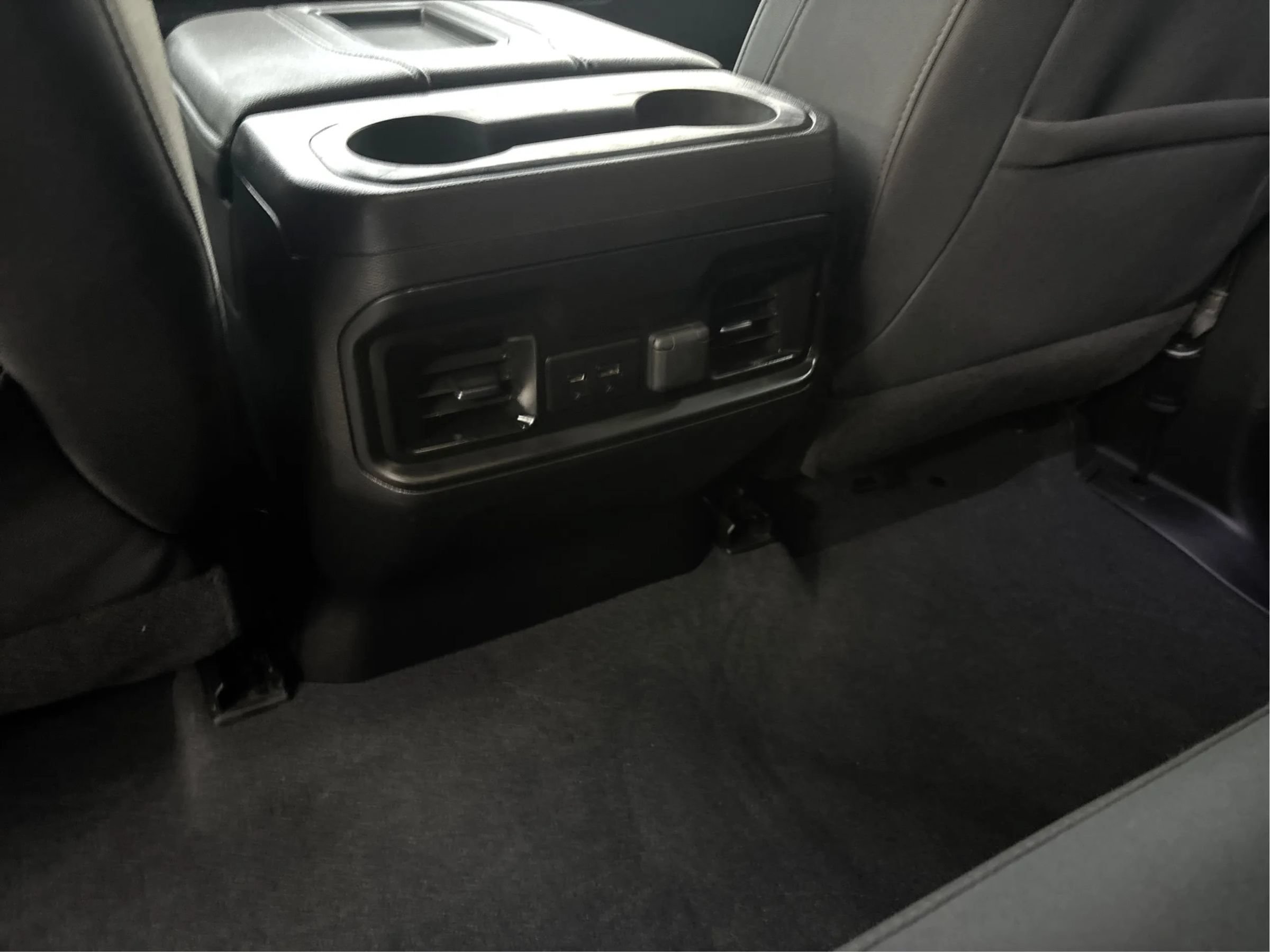 Used 2020 Chevrolet Silverado 1500 RST AWD/4WD image 26