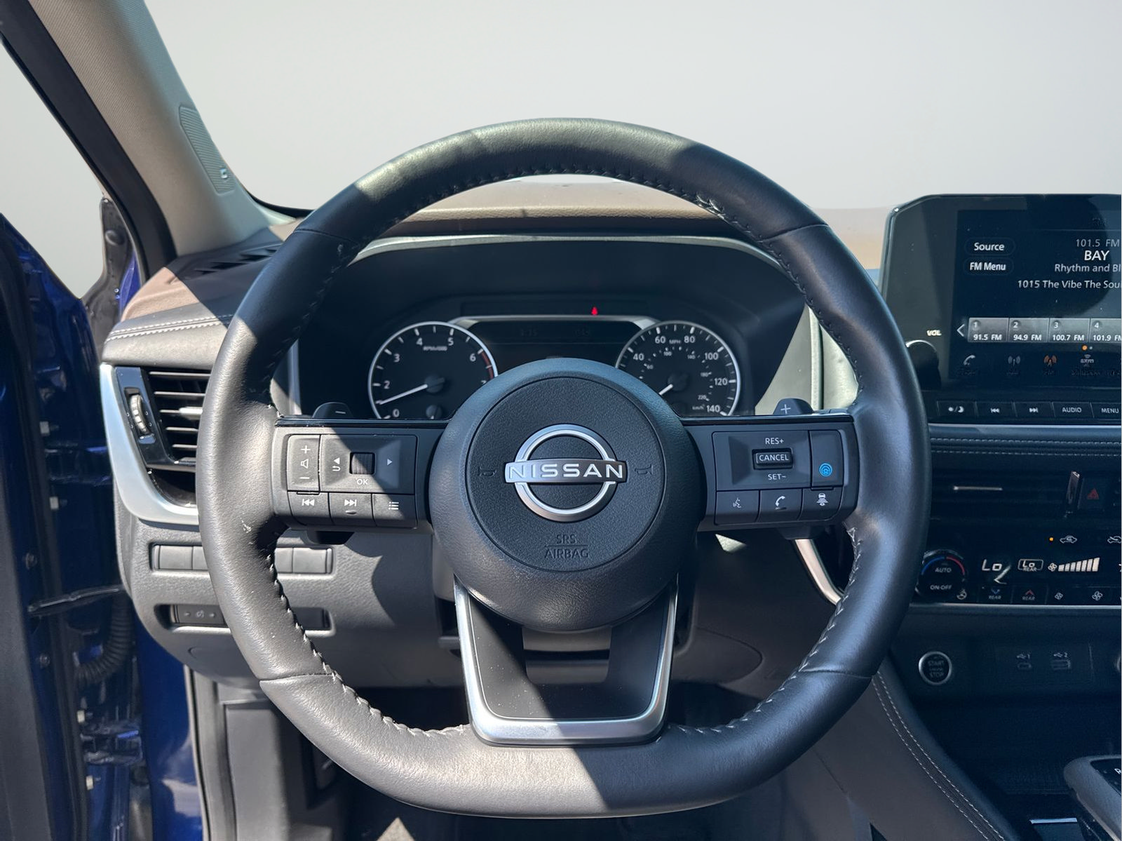 Certified 2023 Nissan Rogue SL w/ SL Premium Package FWD image 13