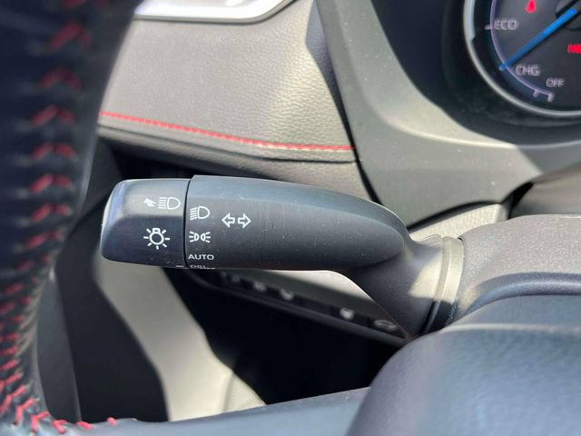 Used 2022 Toyota RAV4 SE w/ Weather & Moonroof Package AWD/4WD image 18