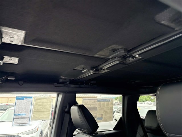 New 2025 Ford Bronco Badlands image 21