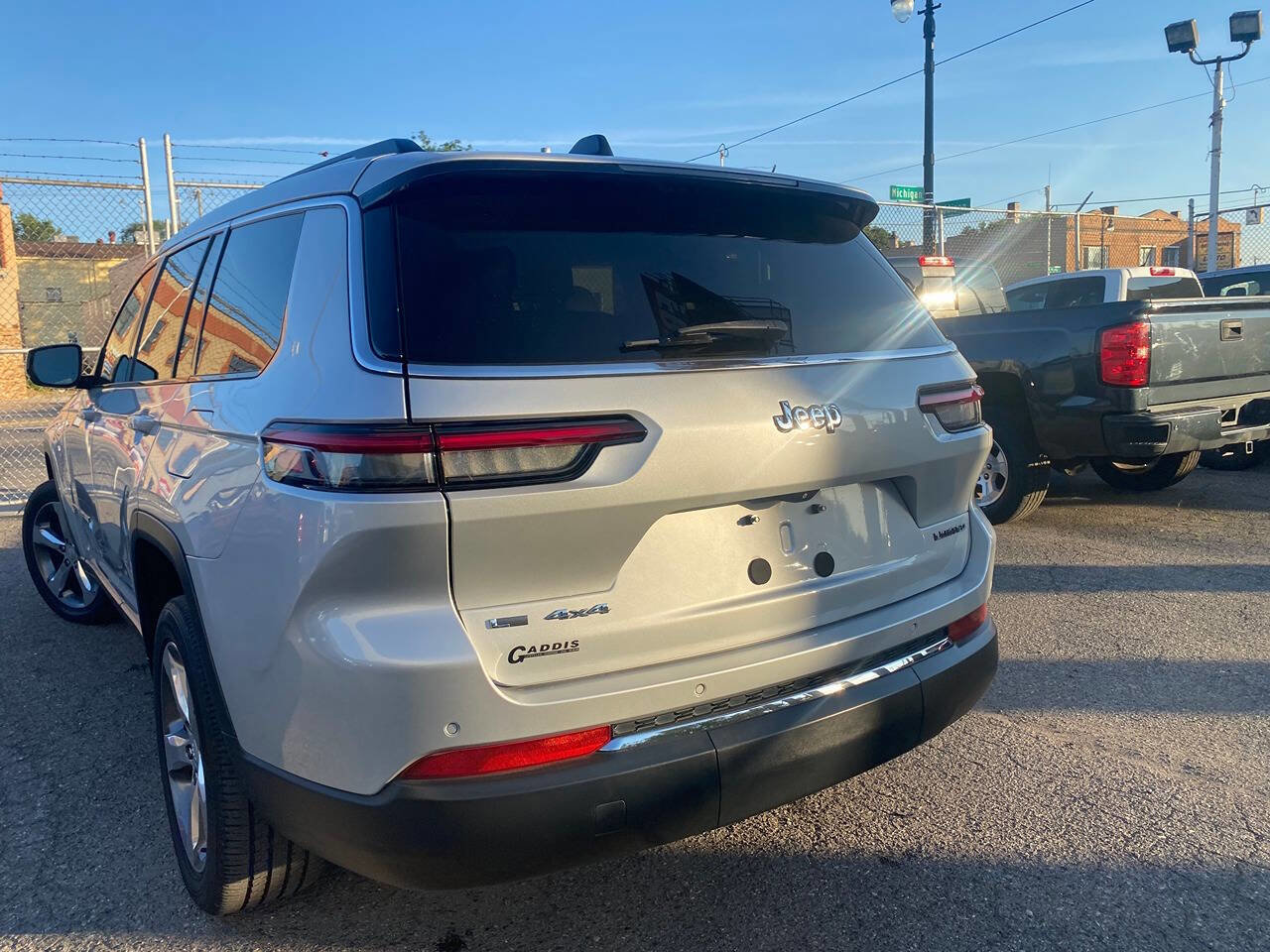 Used 2021 Jeep Grand Cherokee L Limited image 9