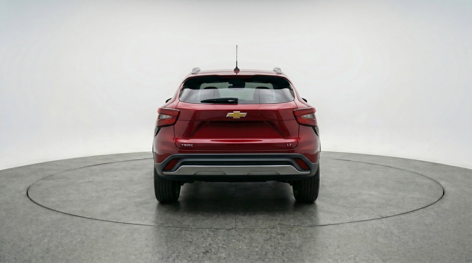 Used 2025 Chevrolet Trax LT FWD image 7