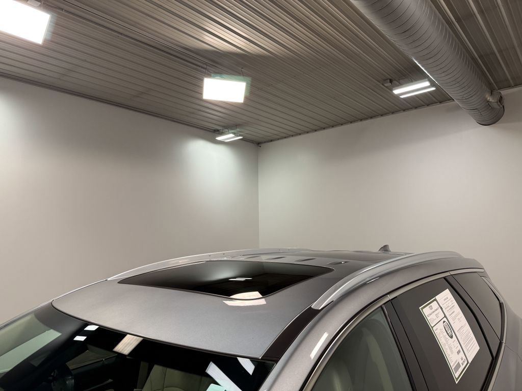 Used 2023 Buick Enclave Essence w/ Experience Buick Package image 42