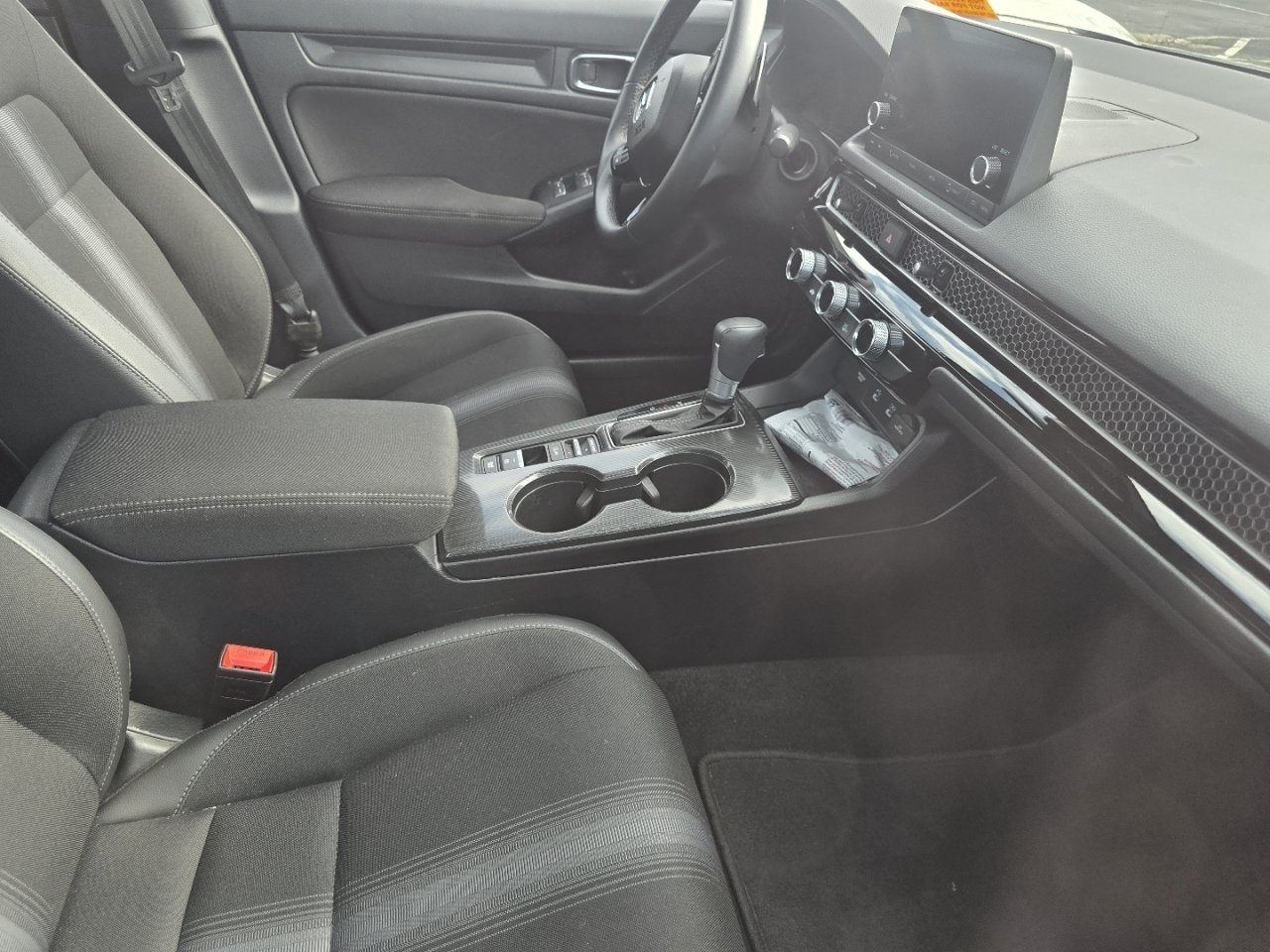 Used 2025 Honda Civic Sport image 12
