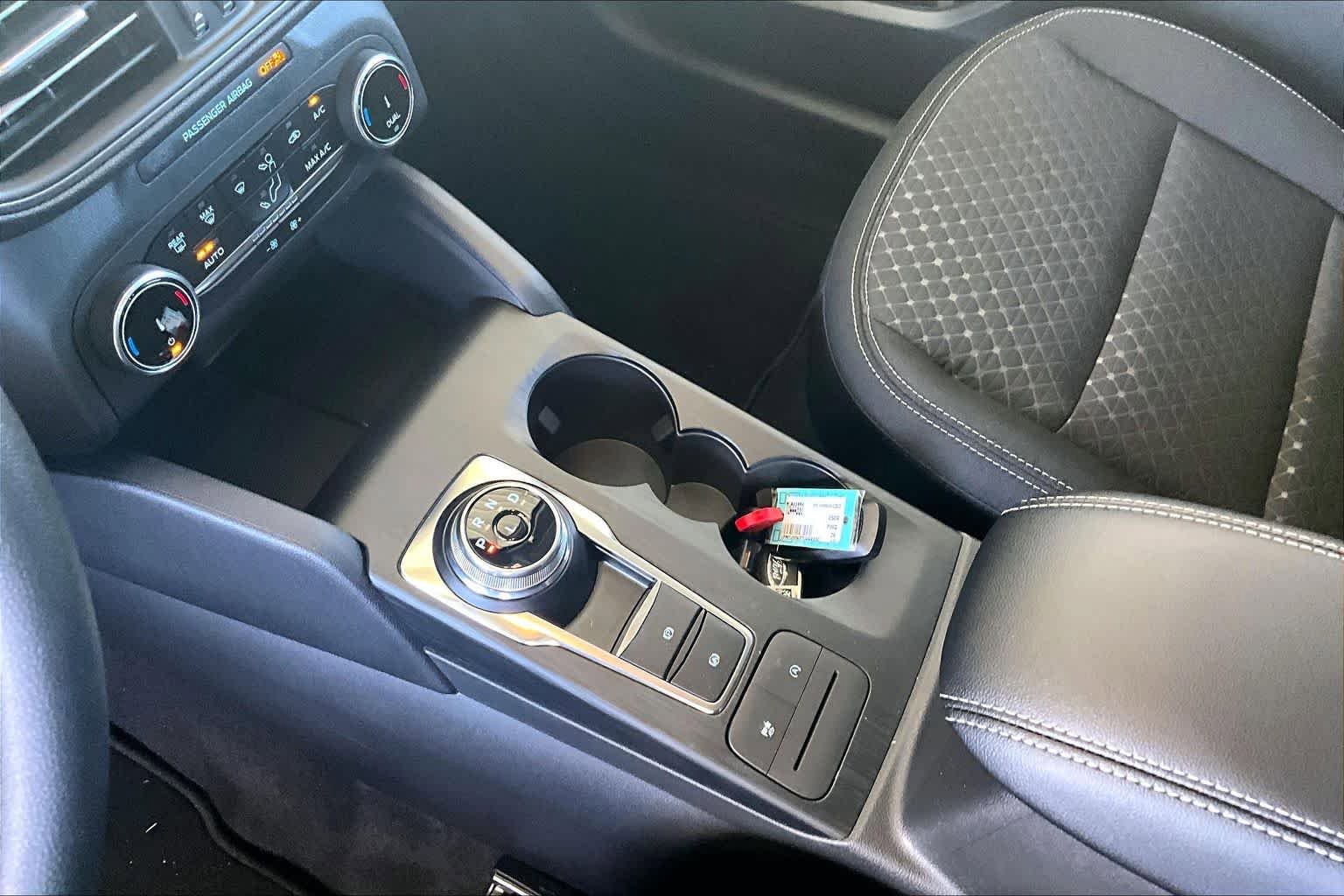 New 2026 Ford Escape Active FWD image 8