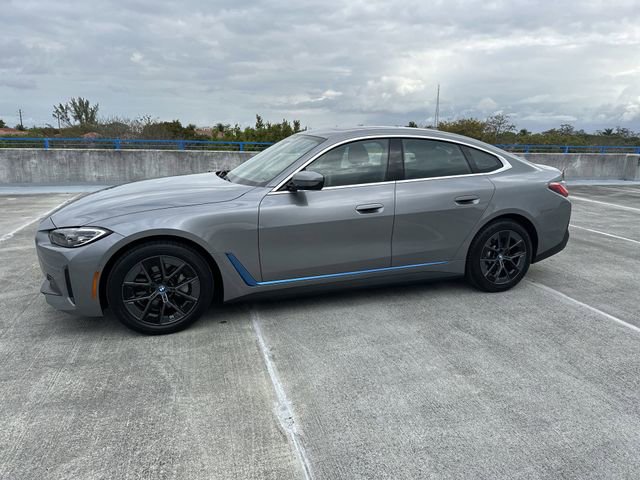 Used 2024 BMW i4 eDrive40 image 17