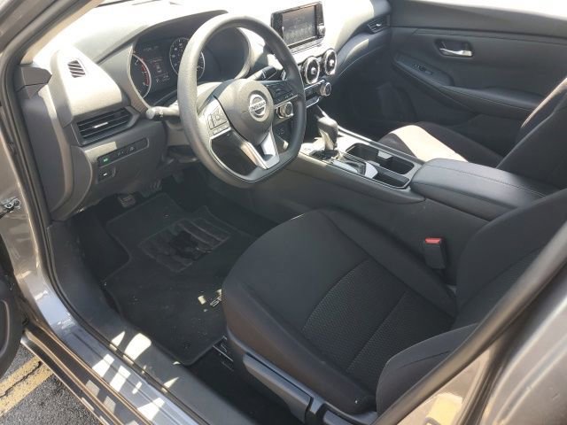 Certified 2023 Nissan Sentra S FWD image 17