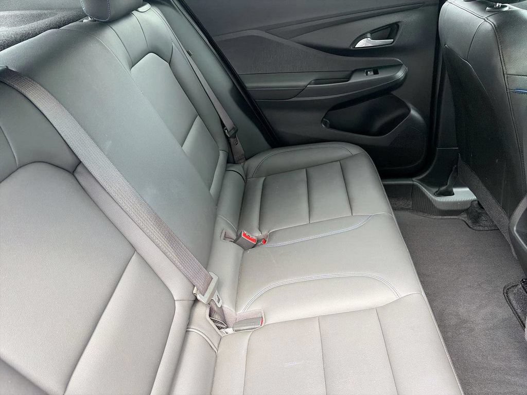 Used 2024 Buick Envista Sport Touring w/ Convenience I Package FWD image 14