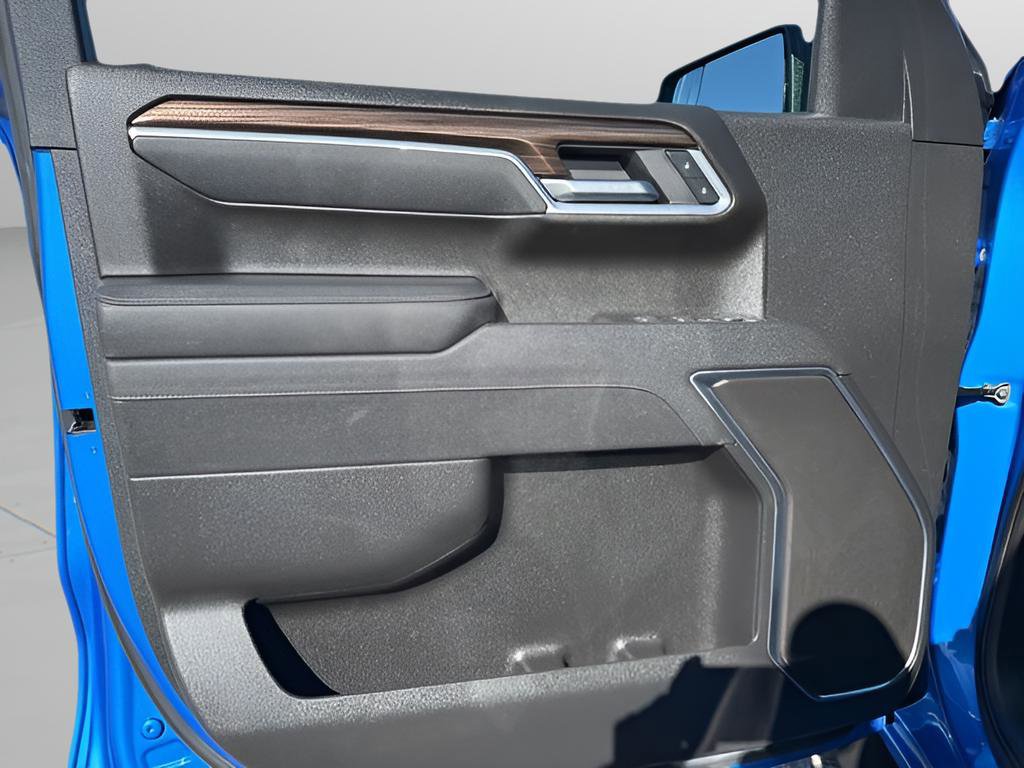 Used 2025 Chevrolet Silverado 1500 LT image 22
