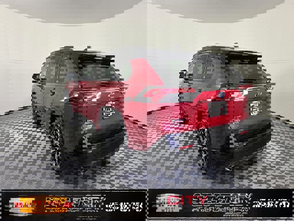 Used 2024 Toyota RAV4 XSE image 5