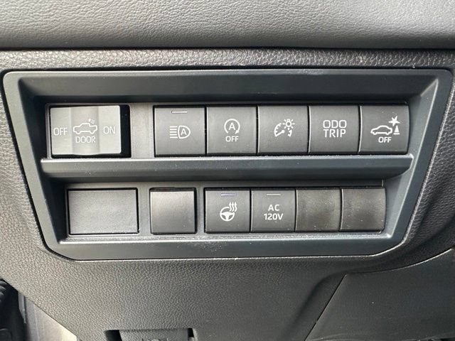 Used 2025 Toyota Tundra Platinum w/ TRD Off-Road Package AWD/4WD image 26