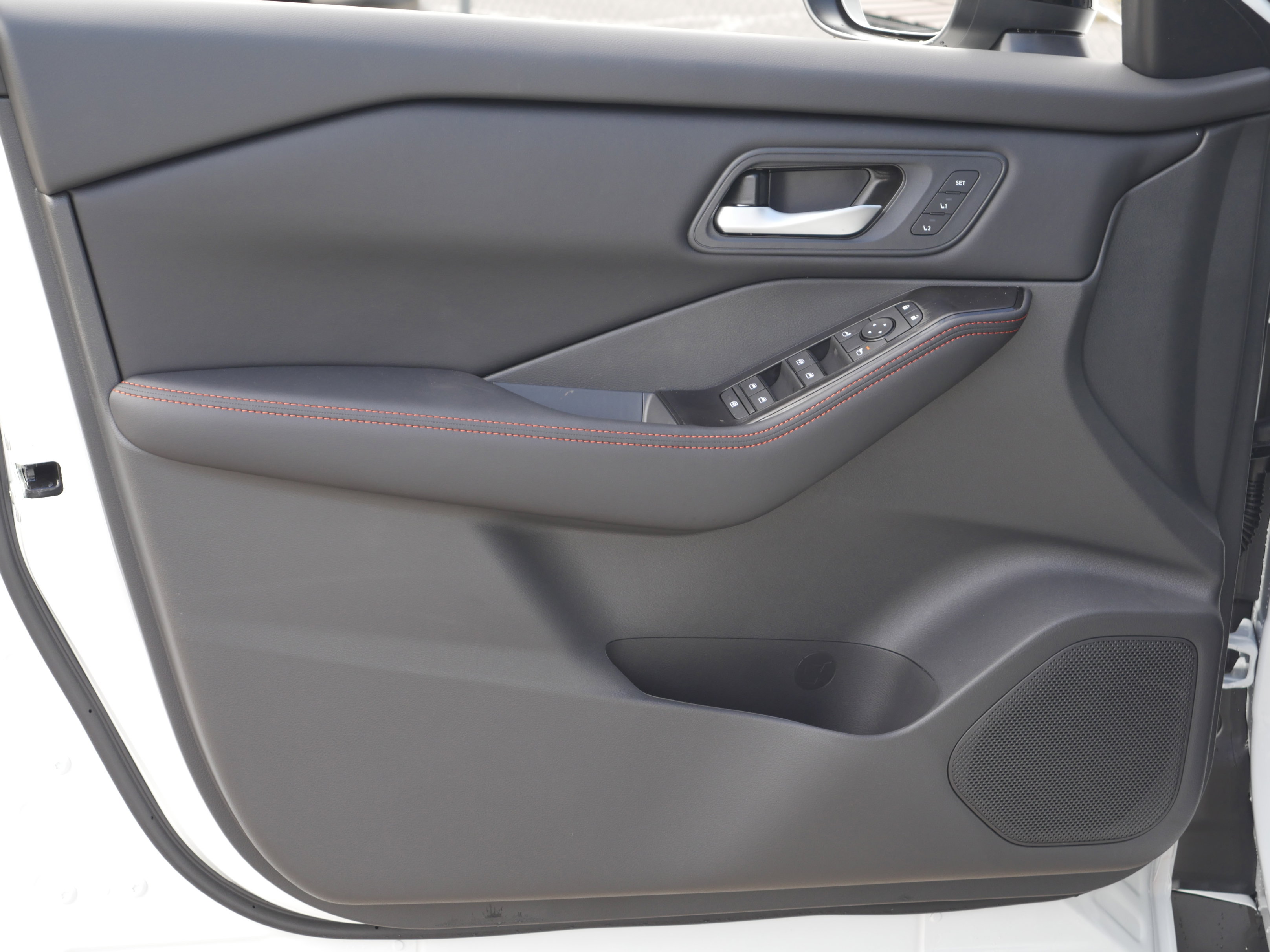 New 2026 Nissan Rogue Rock Creek w/ Rock Creek Premium Package image 33