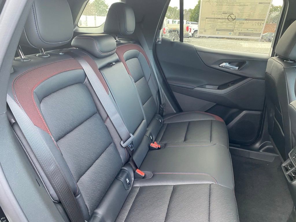 New 2026 Chevrolet Equinox RS w/ Convenience Package III FWD image 20