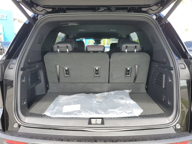 New 2026 Chevrolet Traverse Z71 w/ Enhanced Driving Package AWD/4WD image 7