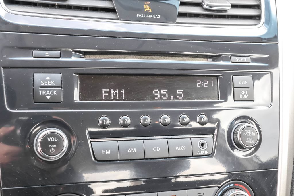 Used 2013 Nissan Altima 3.5 S FWD image 21