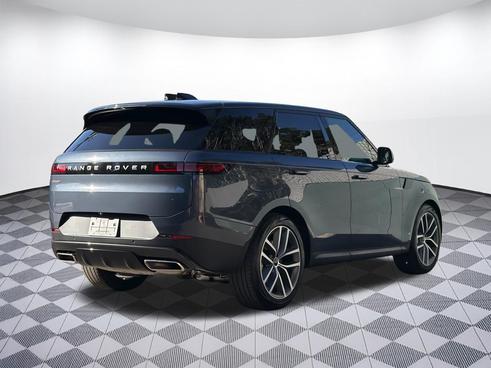 New 2027 Land Rover Range Rover Sport SE AWD/4WD image 8