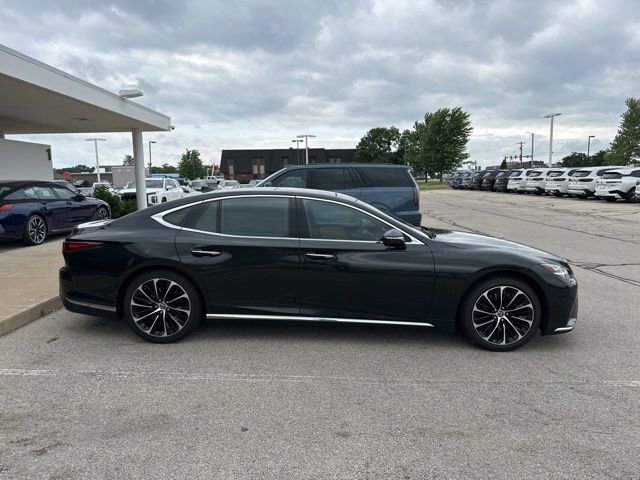 Used 2023 Lexus LS 500 AWD w/ Luxury Package image 5