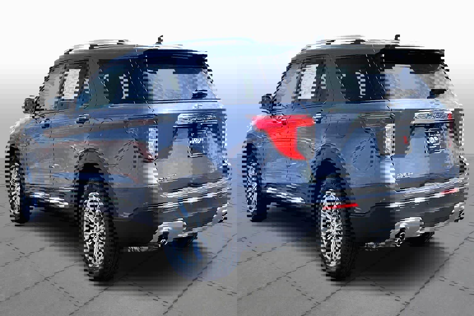 Used 2021 Ford Explorer Limited image 11