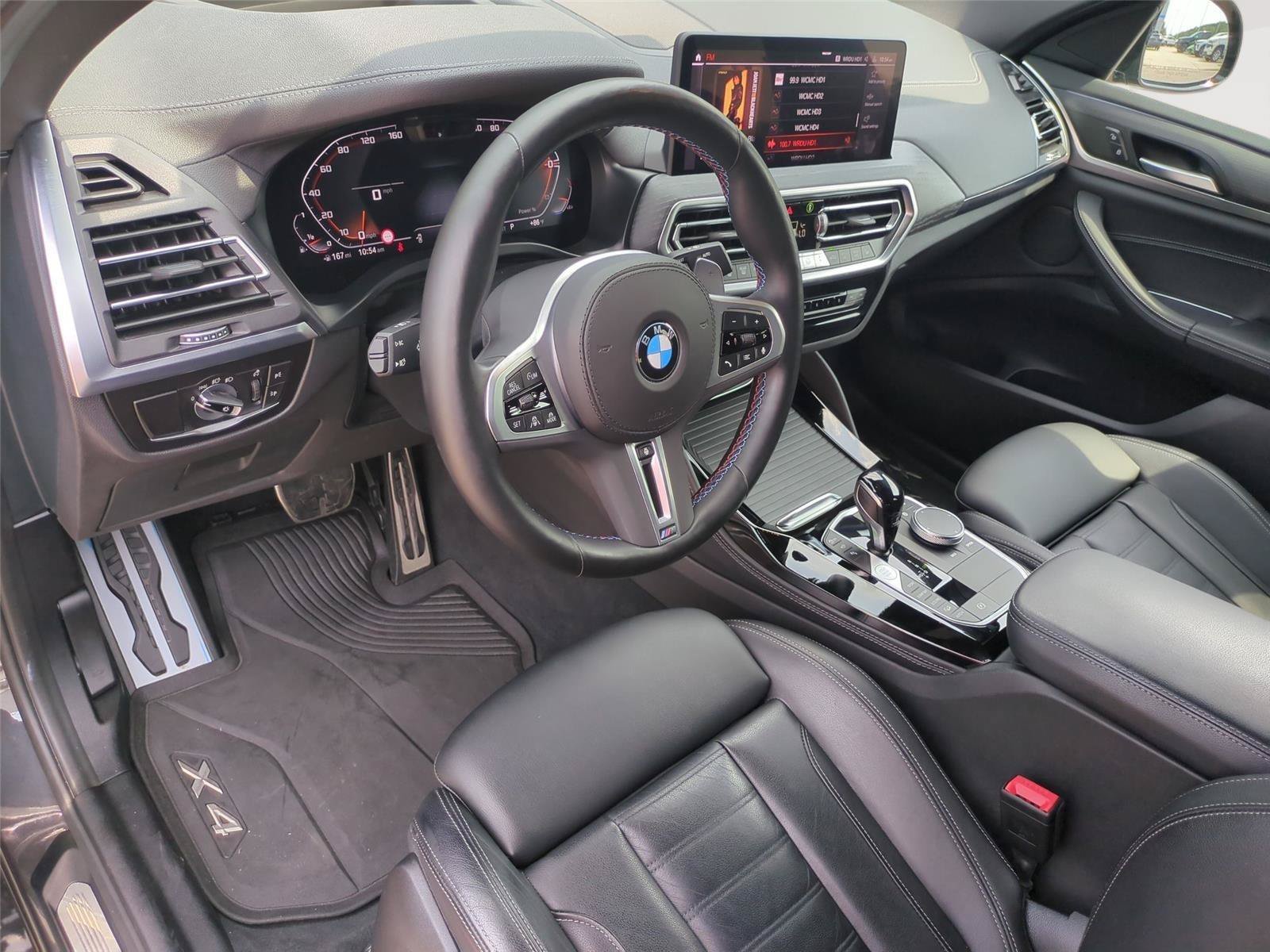 Used 2023 BMW X4 M40i AWD/4WD image 4