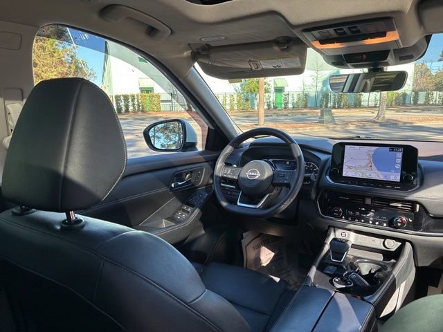 Used 2023 Nissan Rogue SL w/ SL Premium Package image 25