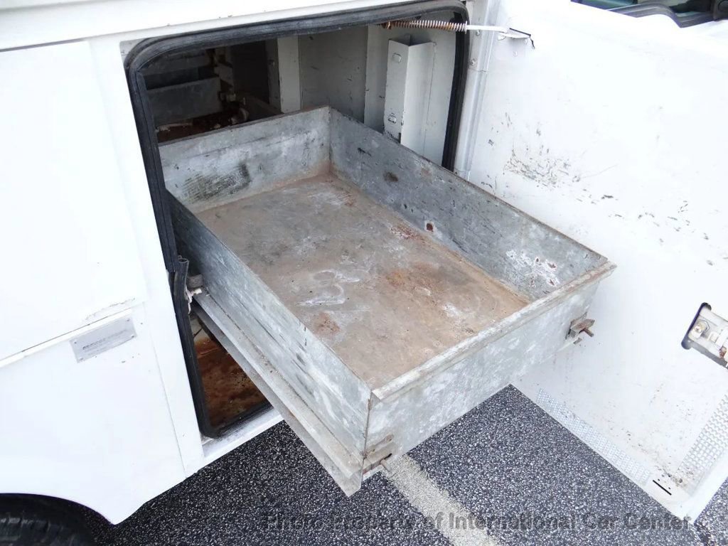 Used 2004 Ford F350 2WD Regular Cab Super Duty image 26