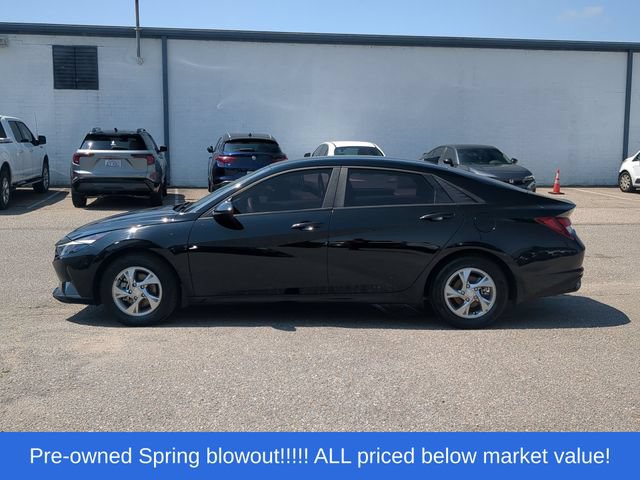 Used 2023 Hyundai Elantra SE FWD image 10
