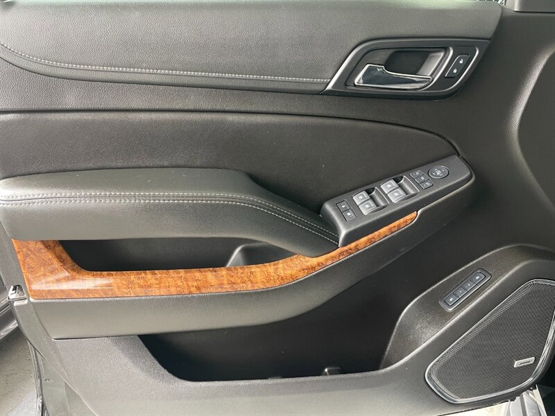 Used 2020 Chevrolet Suburban Premier image 24