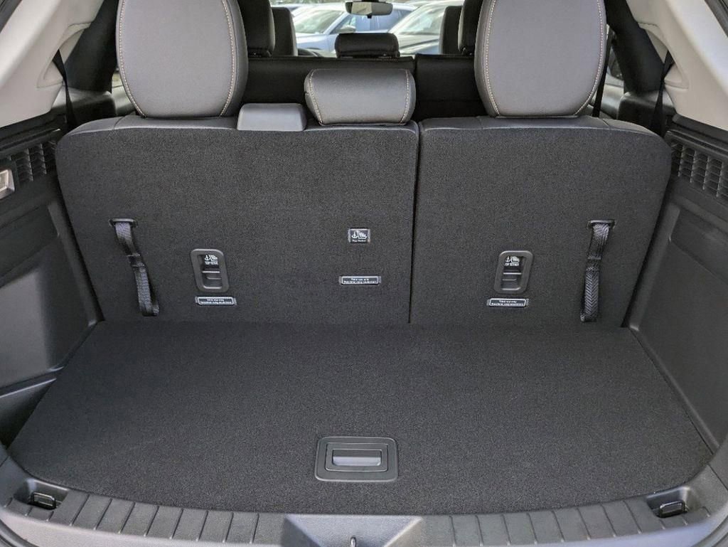 Used 2025 MAZDA CX-90 3.3 Turbo w/ Select Package image 22