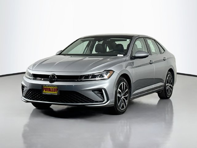 Used 2025 Volkswagen Jetta SE FWD image 3