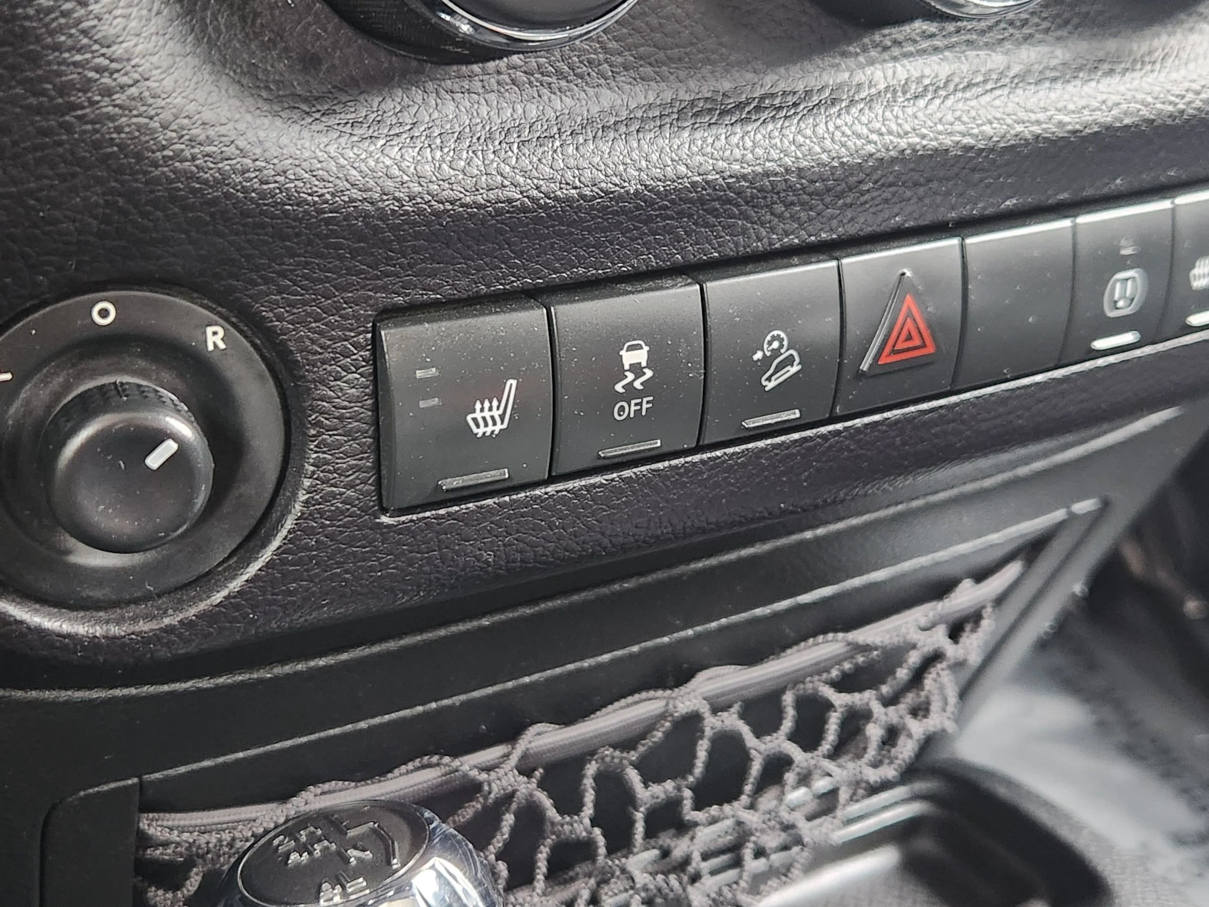 Used 2017 Jeep Wrangler Unlimited Sahara AWD/4WD image 42